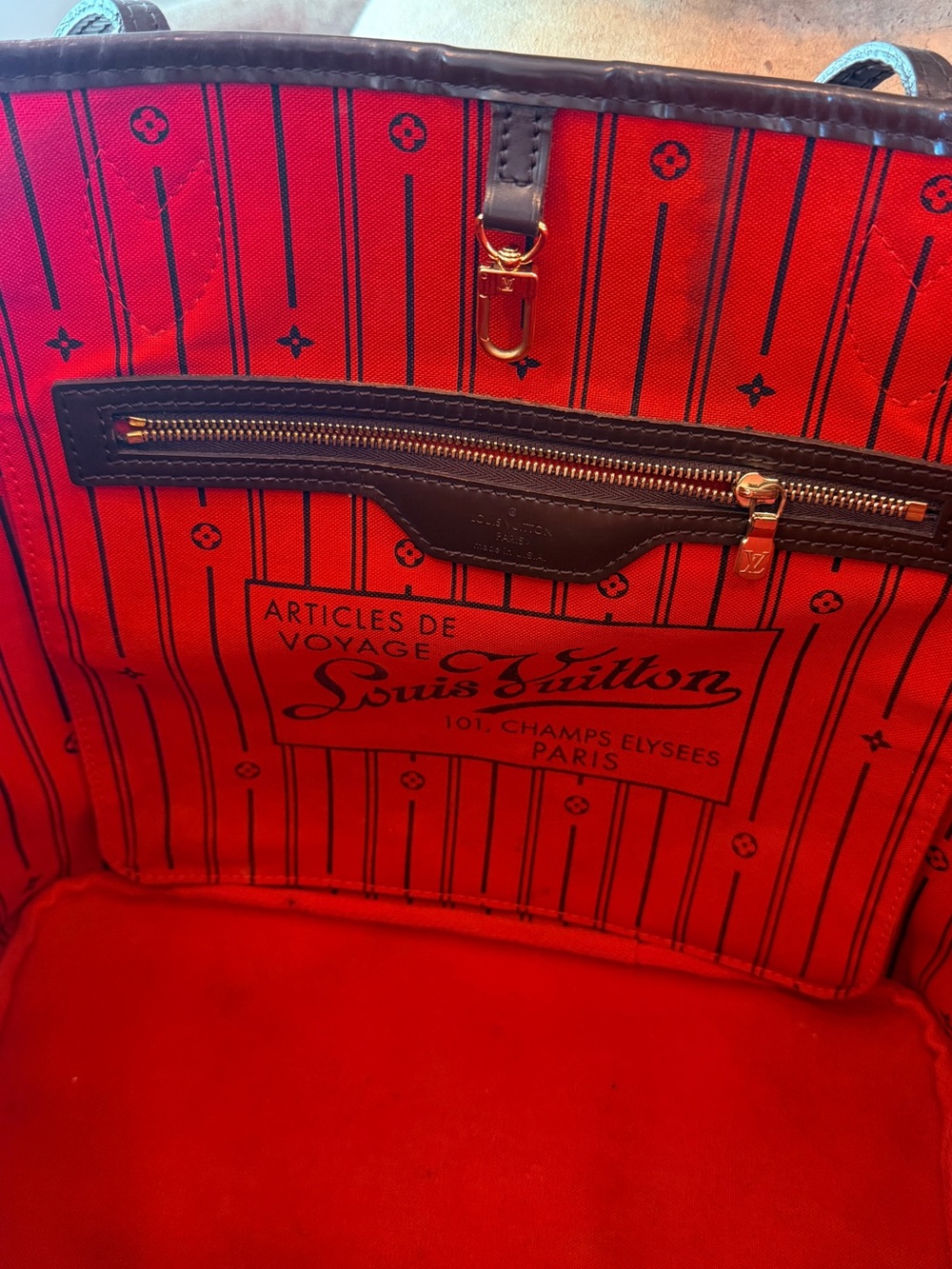 Louis Vuitton Neverfull Damier - Picture 3 of 6